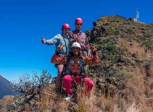 Fogo - Klettersteig - Wanderer und ihr Guide