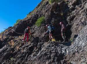 Fogo - Klettersteig - am Seil entlang
