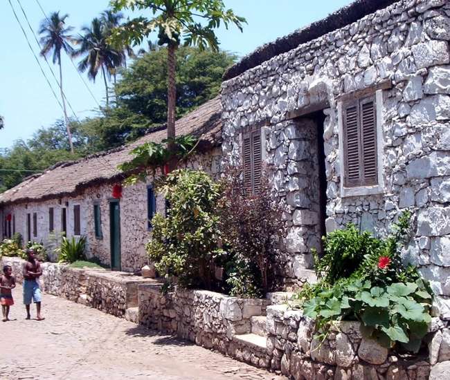 Ciedade Velhe - Rua Banana