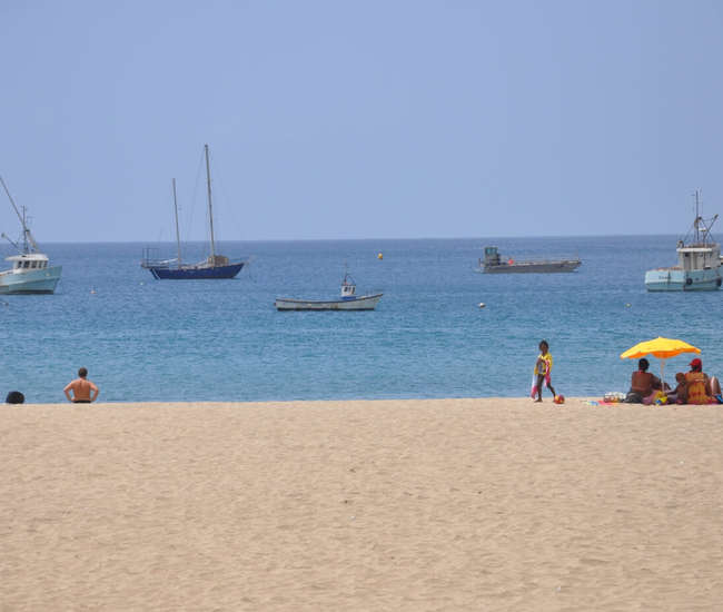 Kapverdische Insel Santiago - Tarrafal - Strandleben